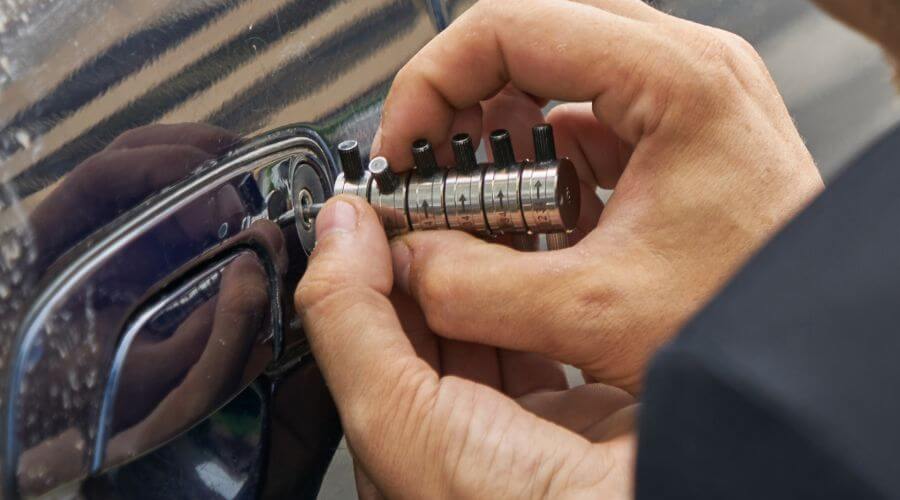 Professional residential roofers in Lincoln, DE